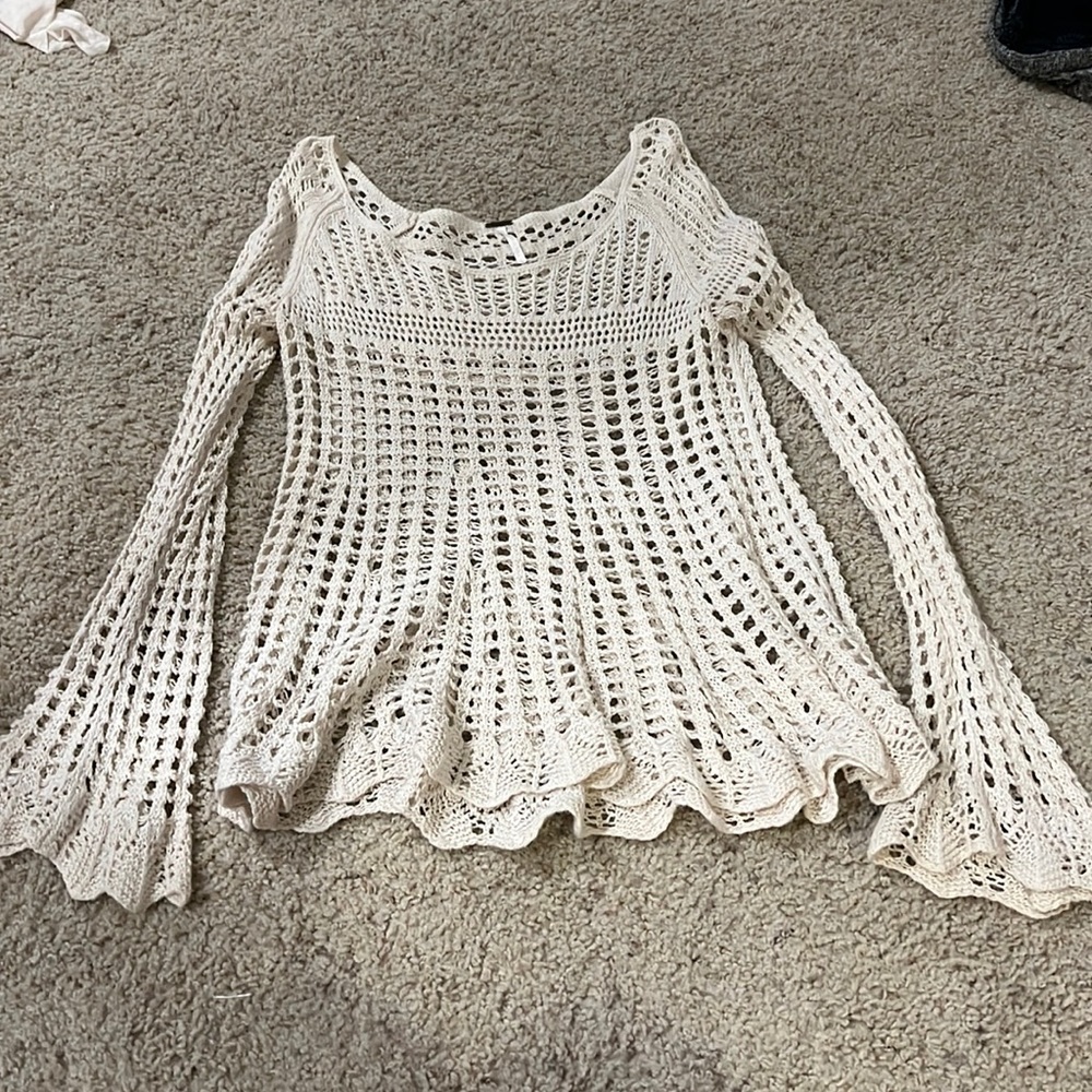 Free People Knit Long Sleeve Top with Bell Sleeves Sz M